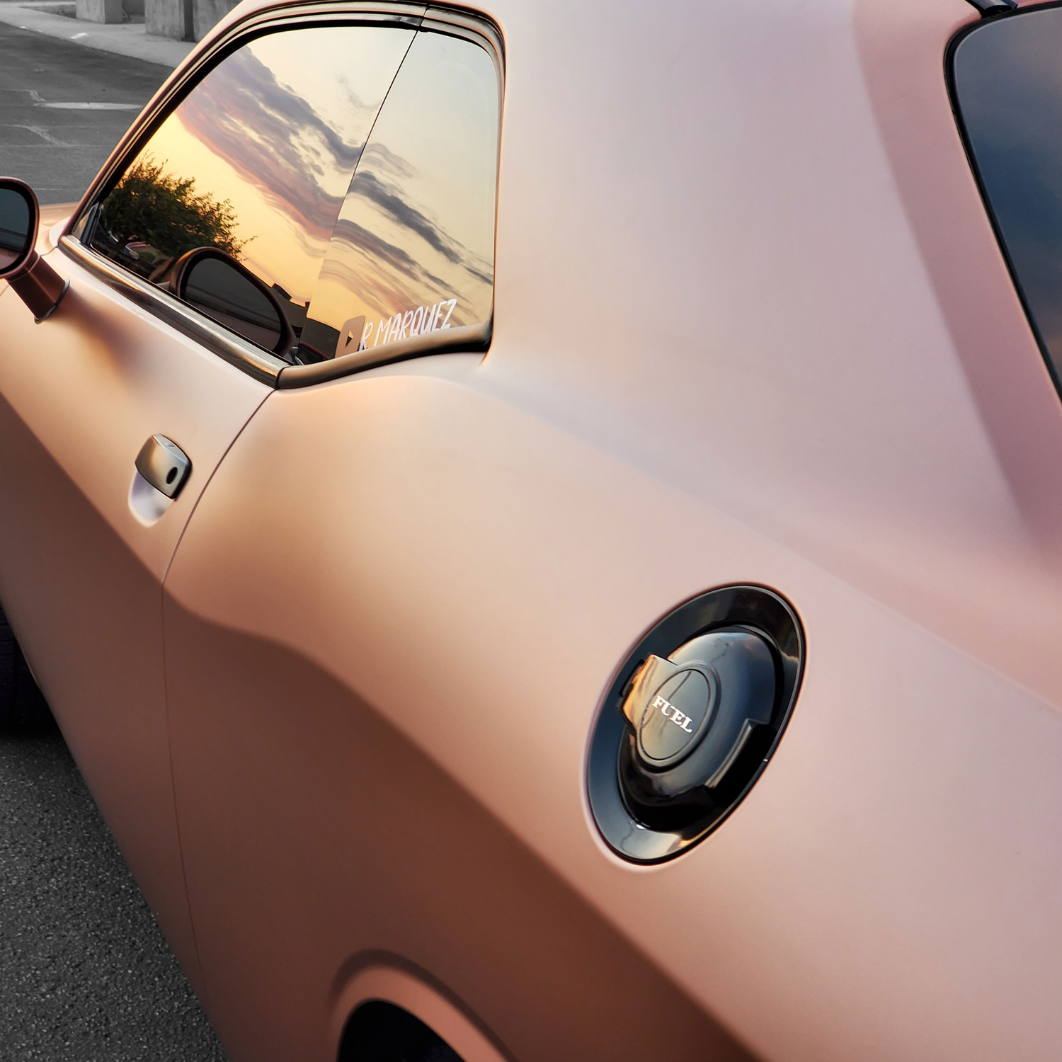 How to Avoid Directional Mismatch When Applying Vinyl Wrap