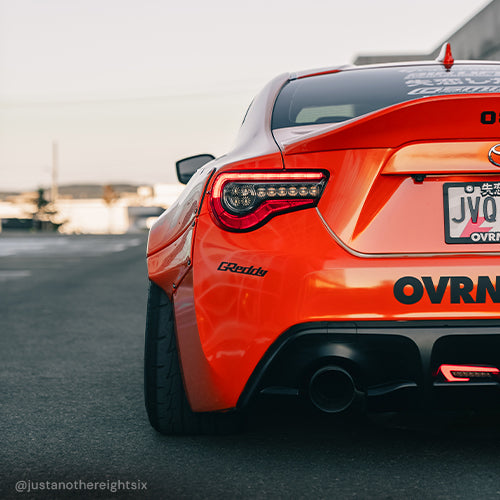 Orange brillant