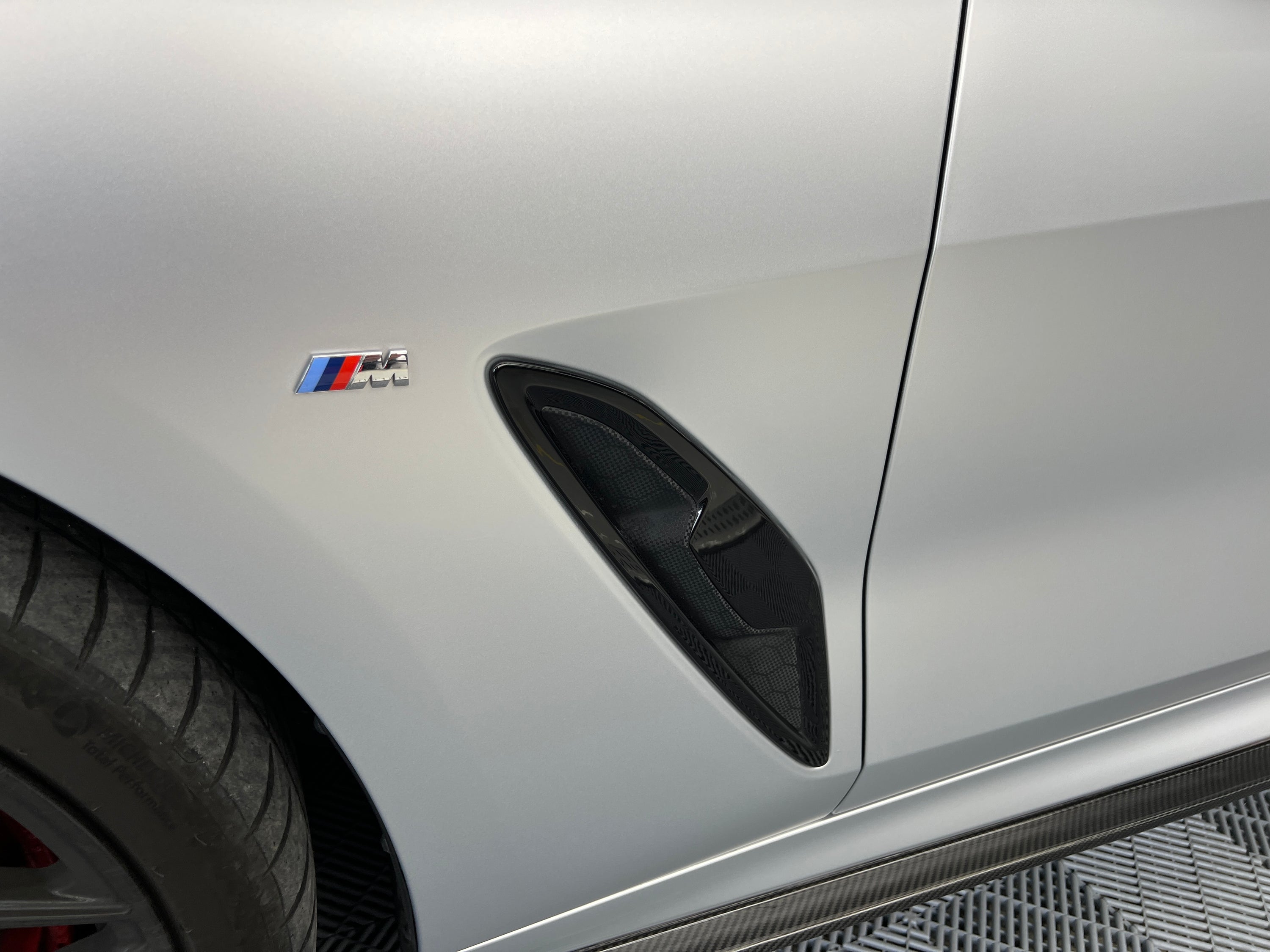 COLORFUSION® PPF - Stealth Chrome Silver