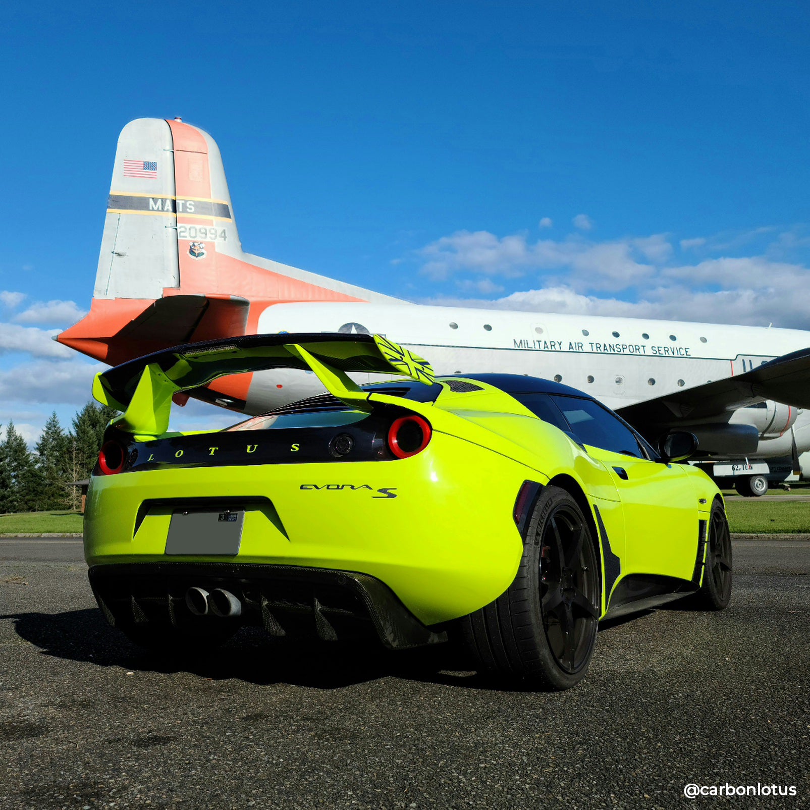 VViViD+ Gloss Viper Lime Green (fluo)