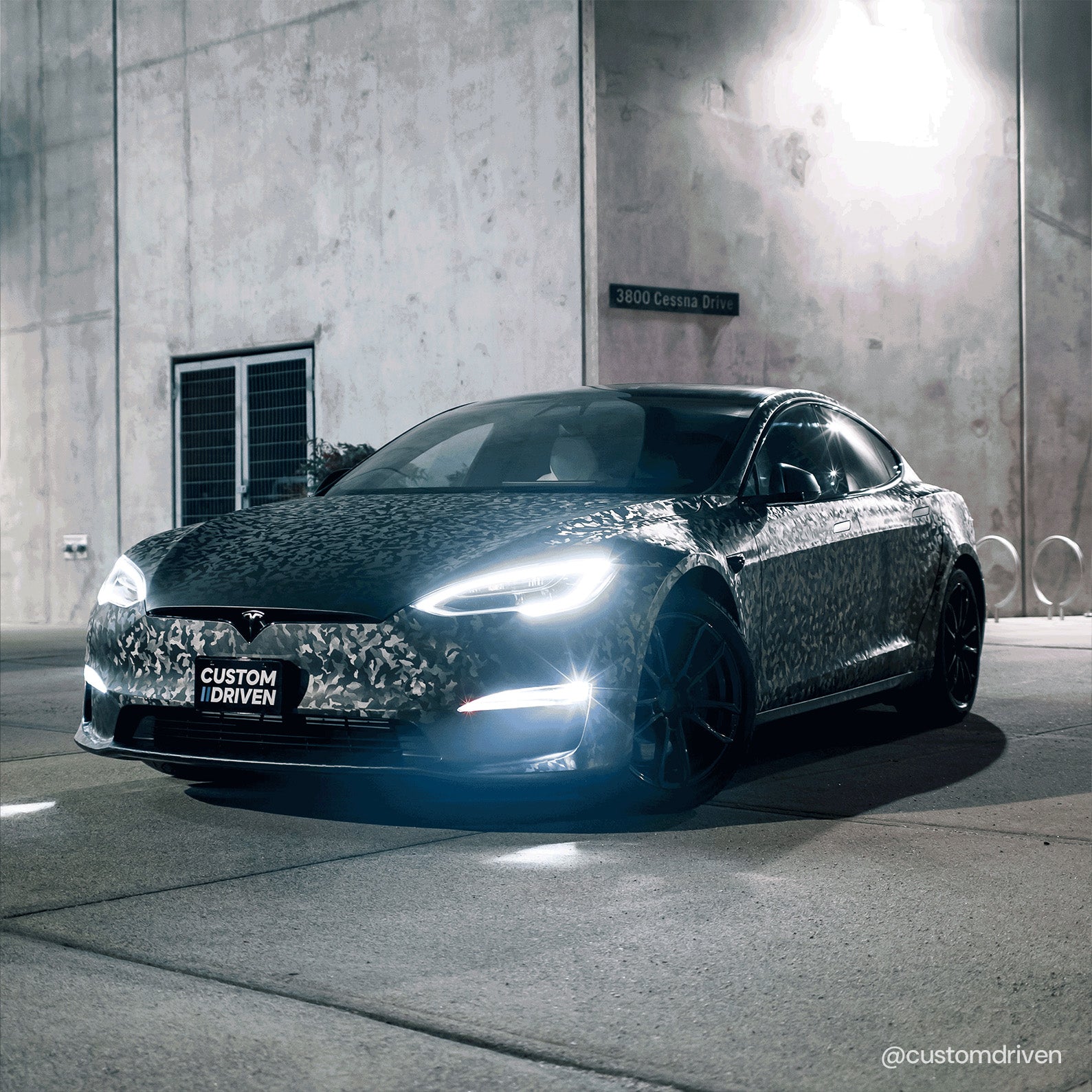 VViViD+ Ghost Metal Gris Foncé Camouflage Furtif