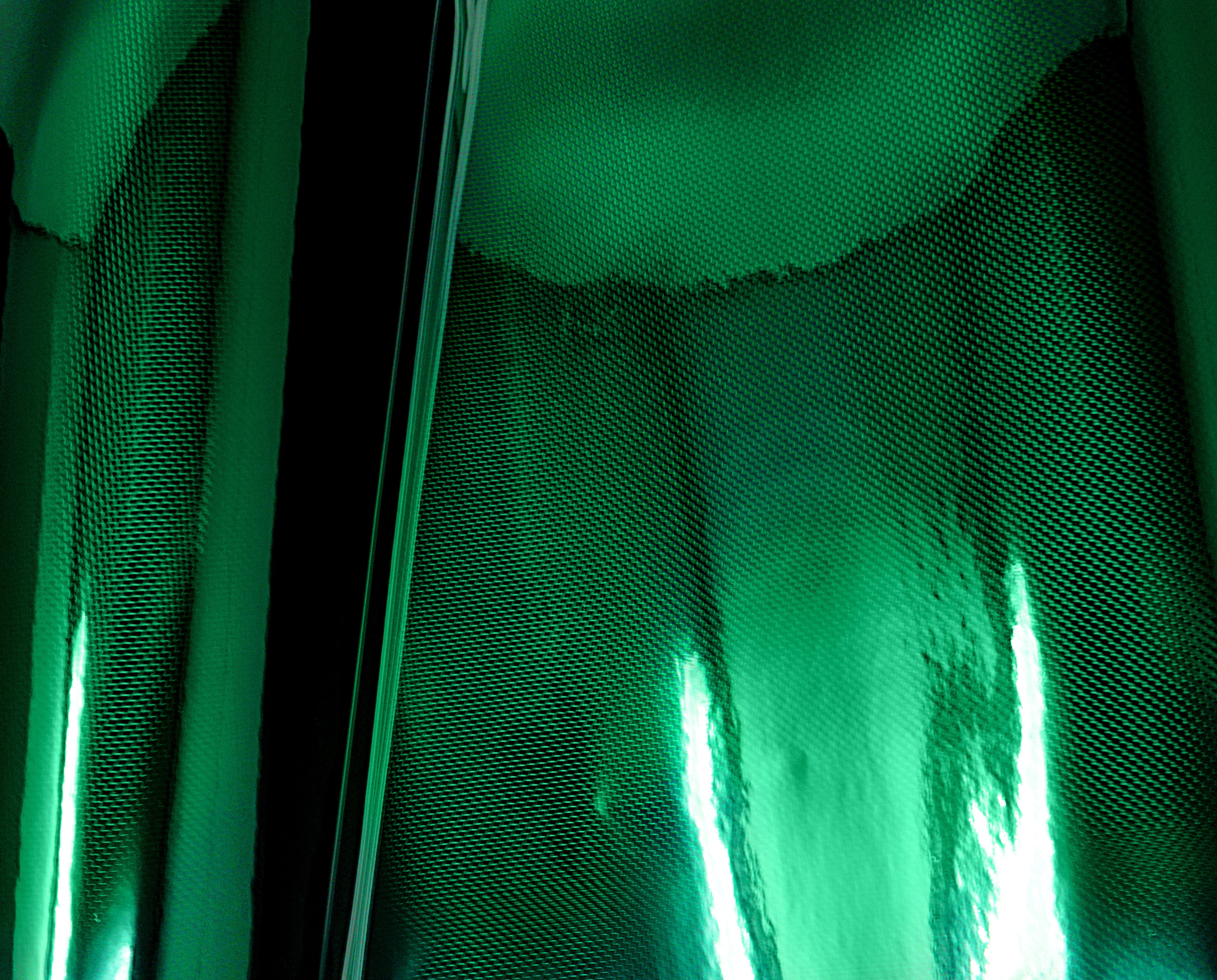 VVIVID+ Holographic Weave Green Gloss